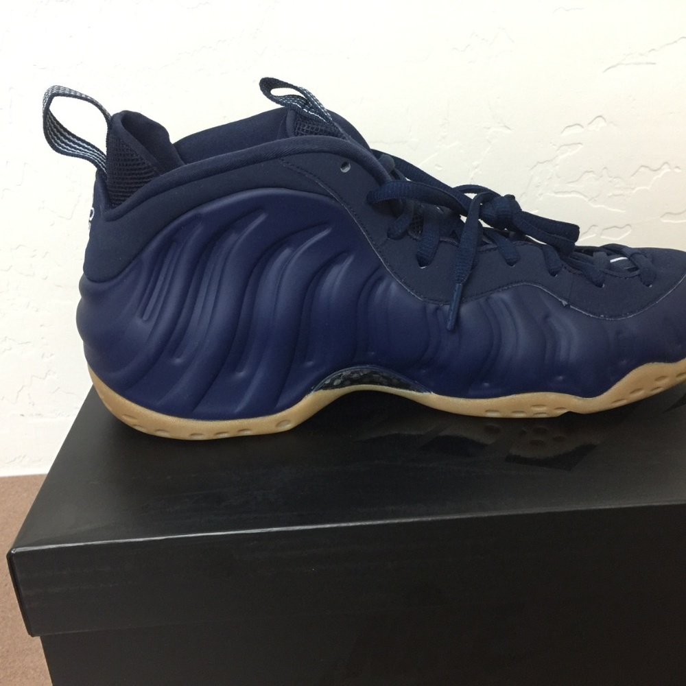 NIKE AIR FOAMPOSITE ONE MIDNIGHT NAVY GUM LIGHT - Picture 5 of 8